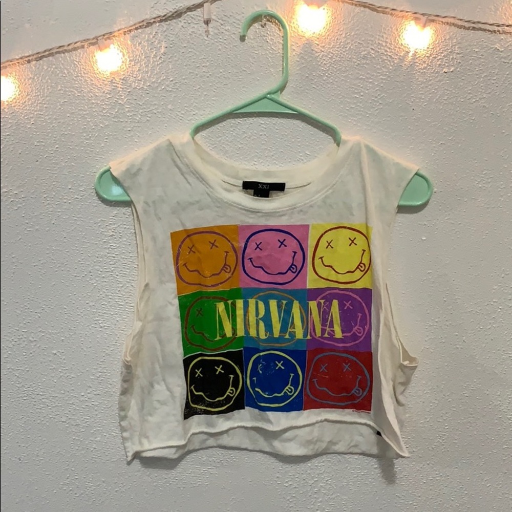 Cropped Nirvana shirt